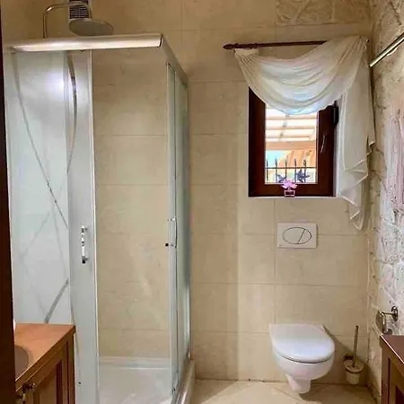 Zdunlandia Dom Nad Jeziorem, Jacuzzi, Kort, Basen Zduny (Lowicz)