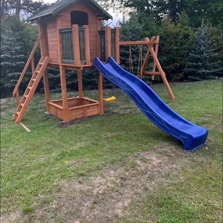 Zdunlandia Dom Nad Jeziorem, Jacuzzi, Kort, Basen Holiday home